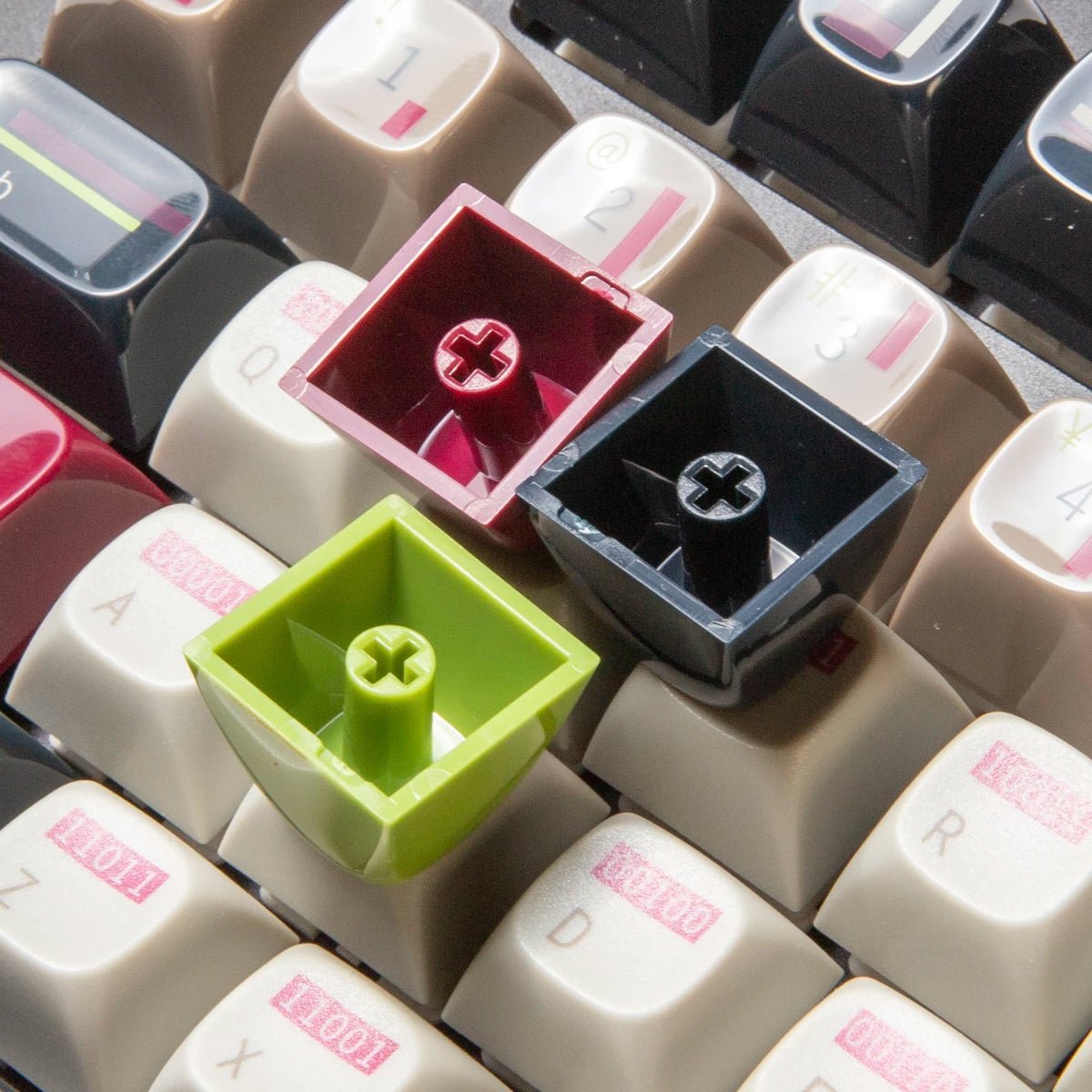 Toshi Industrial GSA Reborn RGG Keycap Set