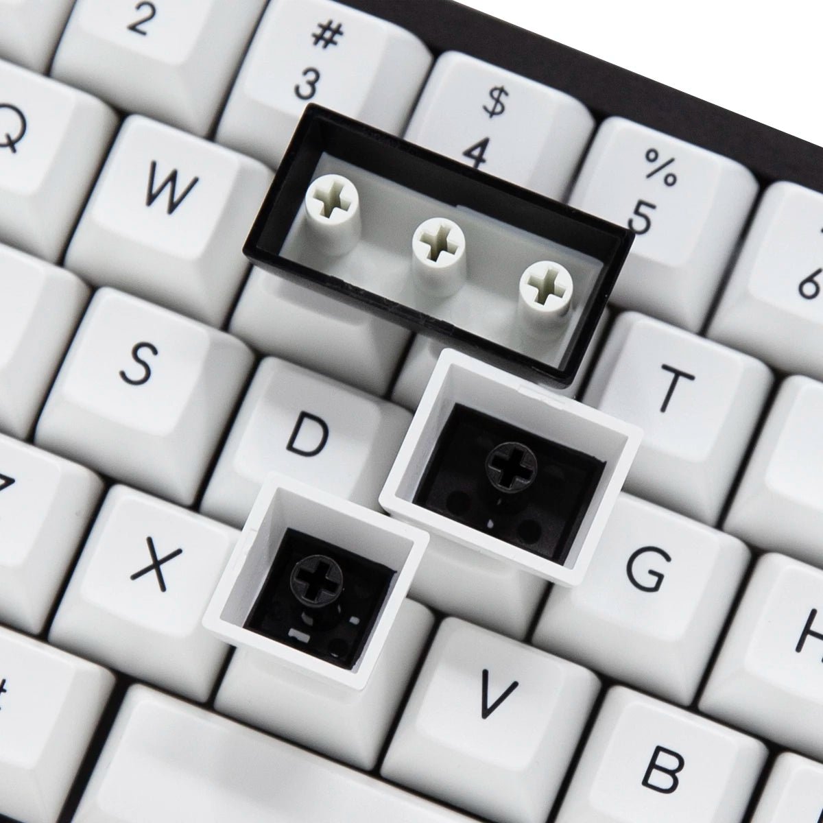 Akko Black on White Keycap Set Doubleshot ABS