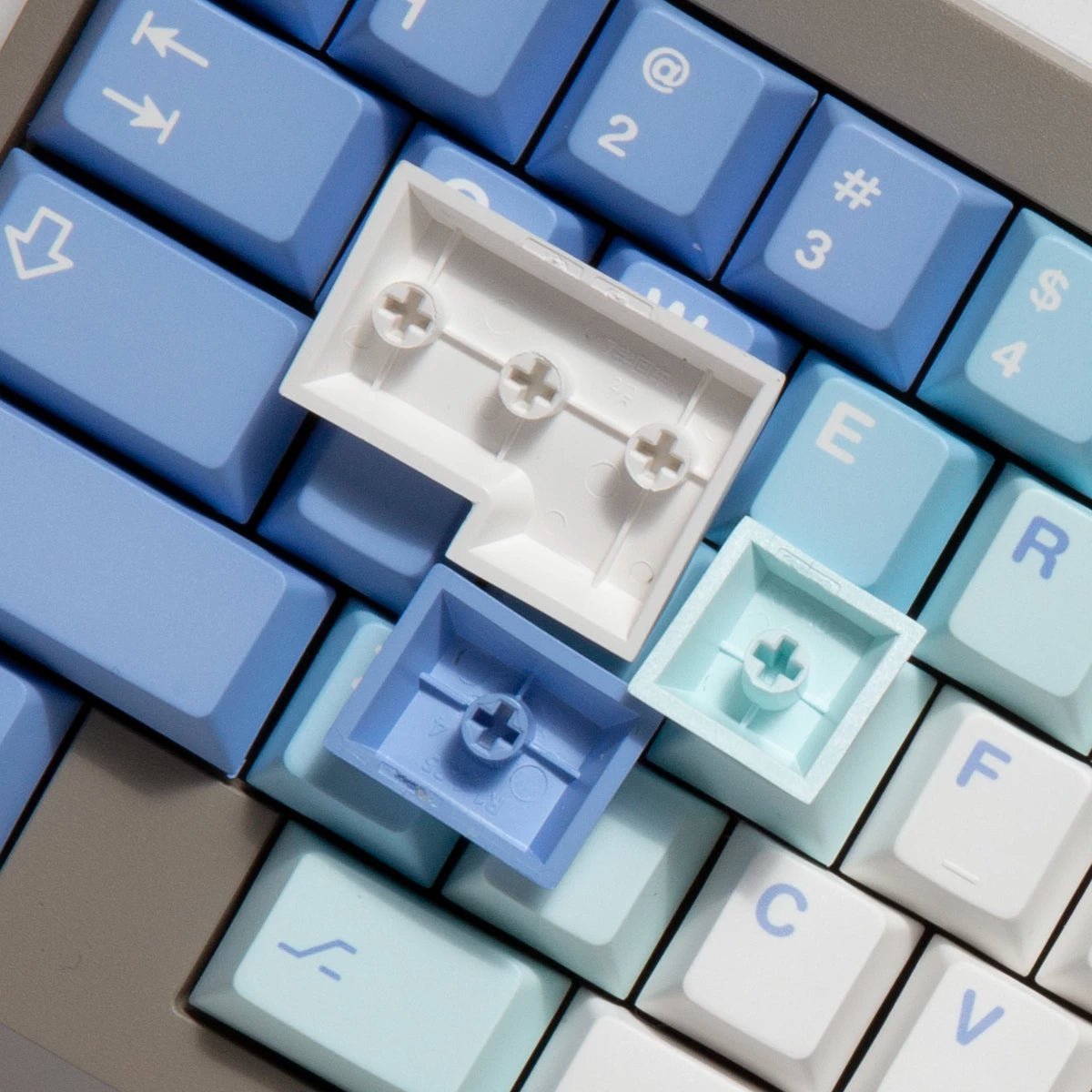 MW Yeeti Light Keycap Set